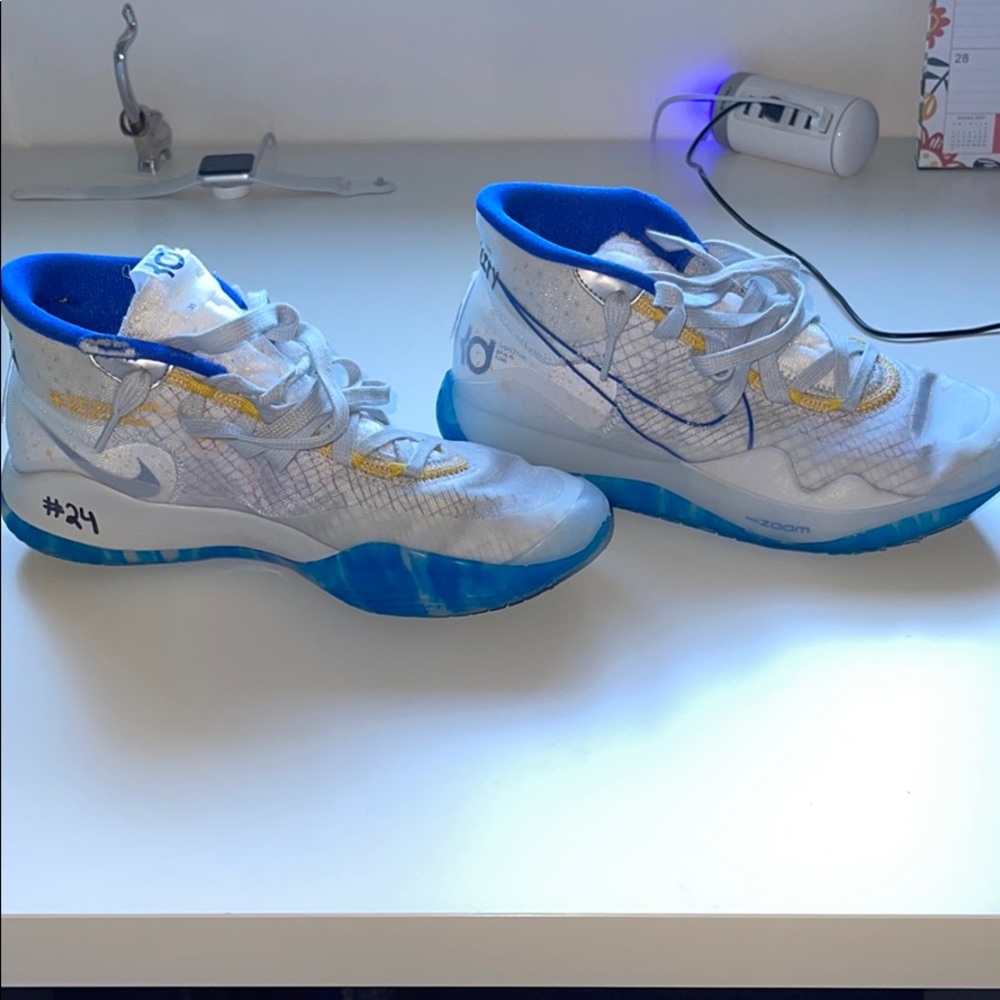basketball shoes